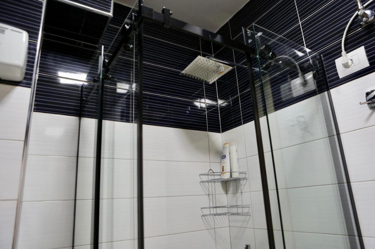 Deoni Apartment Luxury ティラナ エクステリア 写真