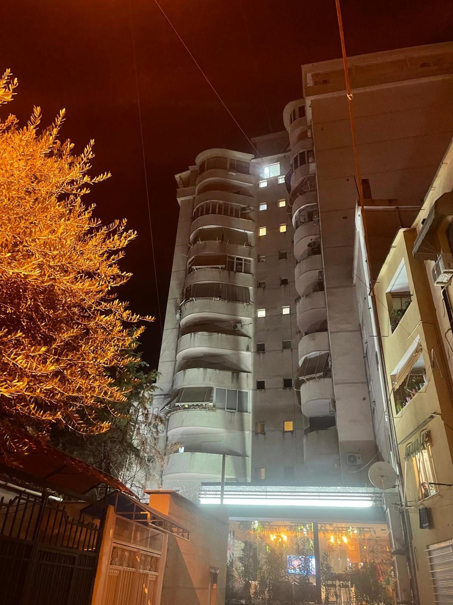 Deoni Apartment Luxury ティラナ エクステリア 写真