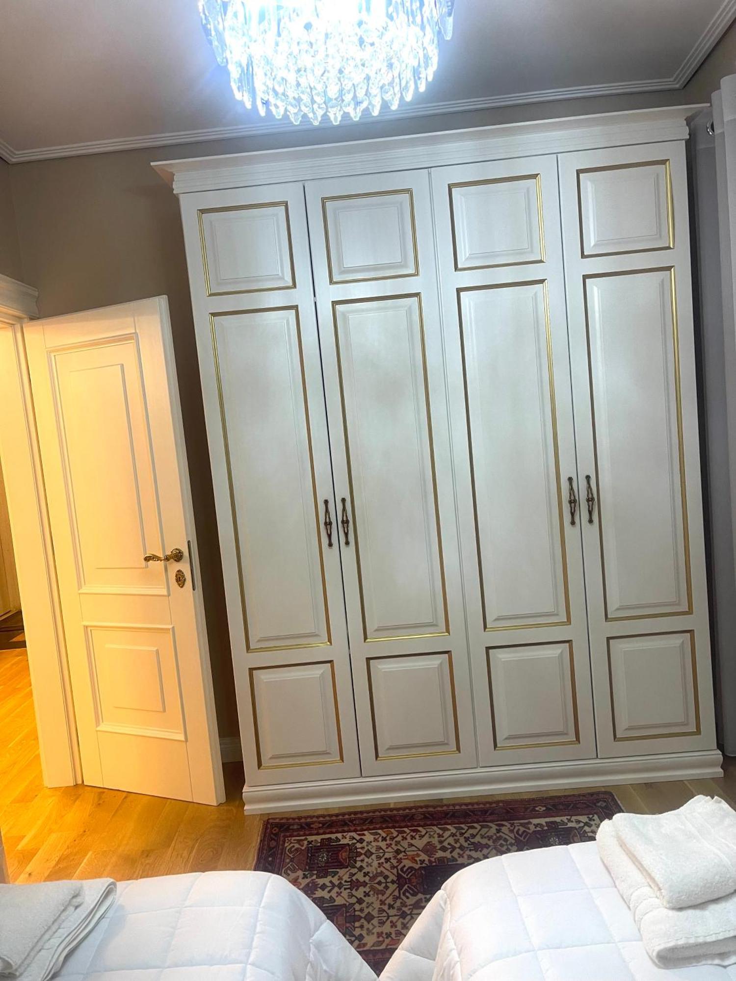 Deoni Apartment Luxury ティラナ エクステリア 写真