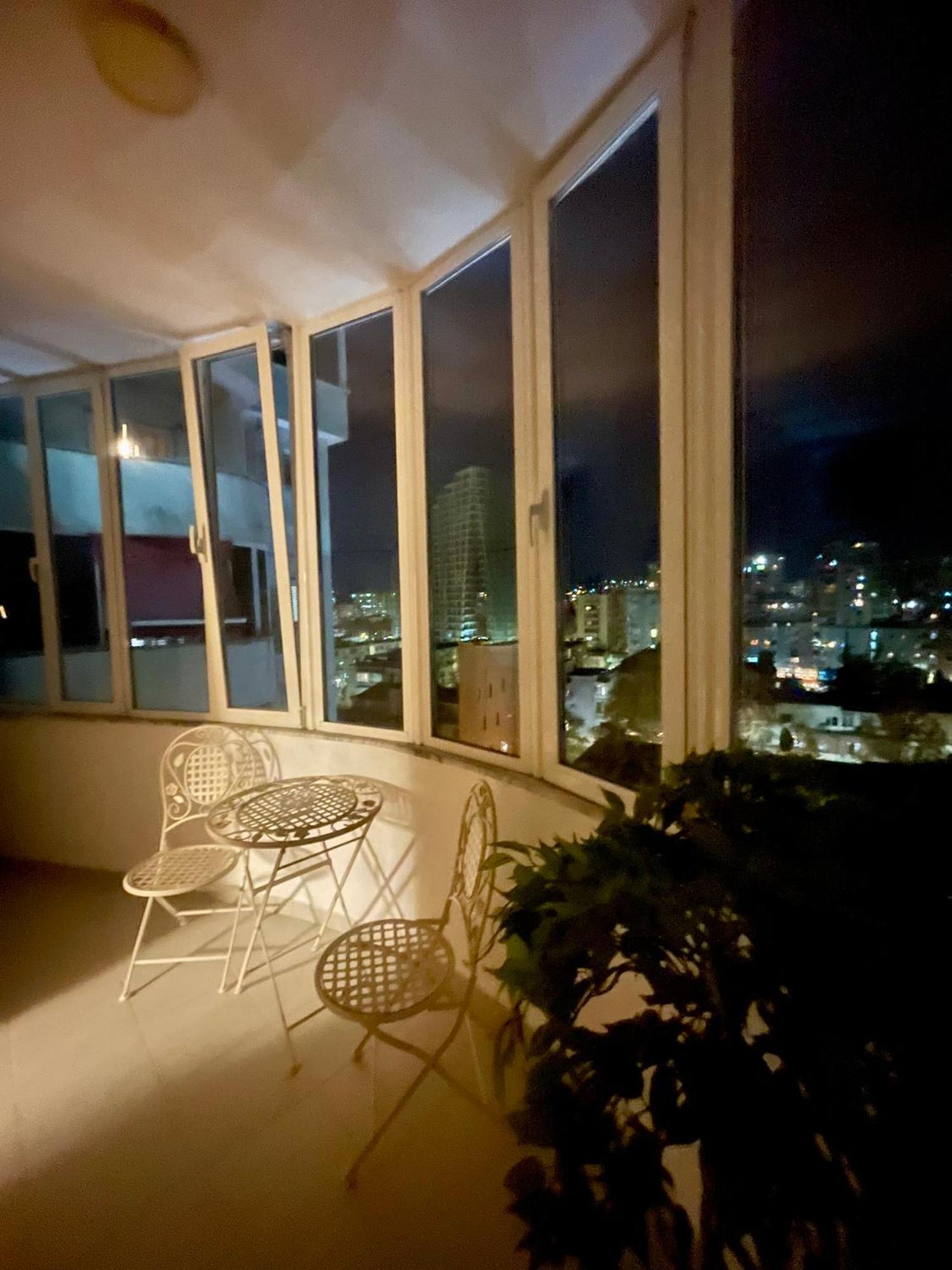 Deoni Apartment Luxury ティラナ エクステリア 写真