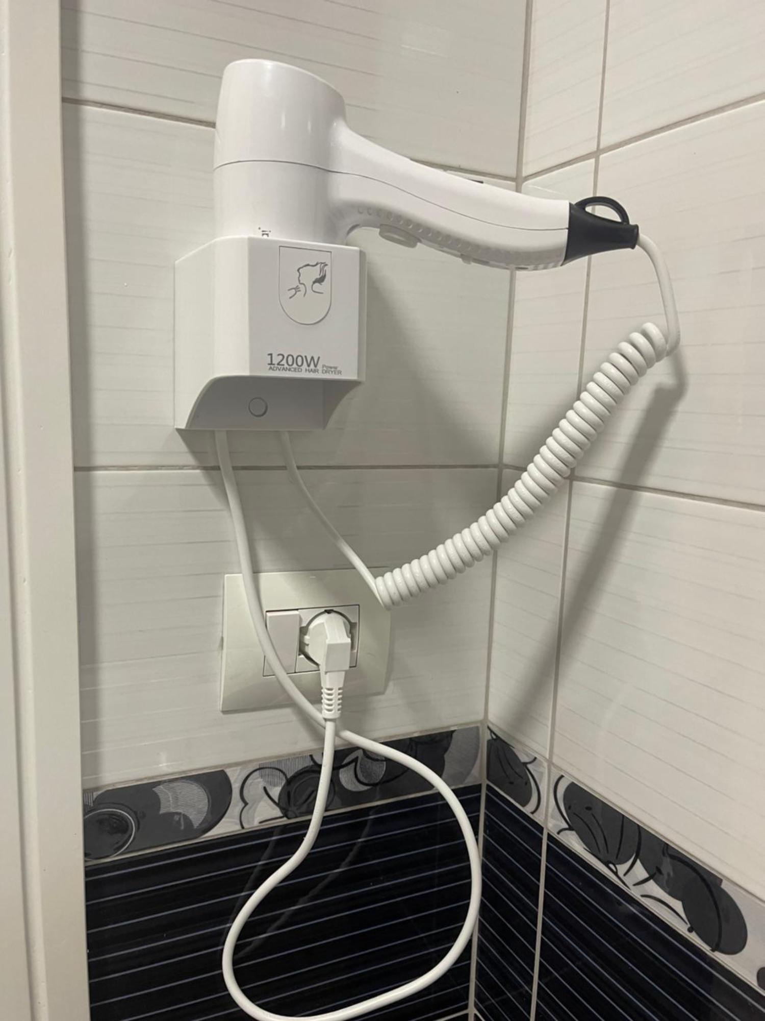 Deoni Apartment Luxury ティラナ エクステリア 写真