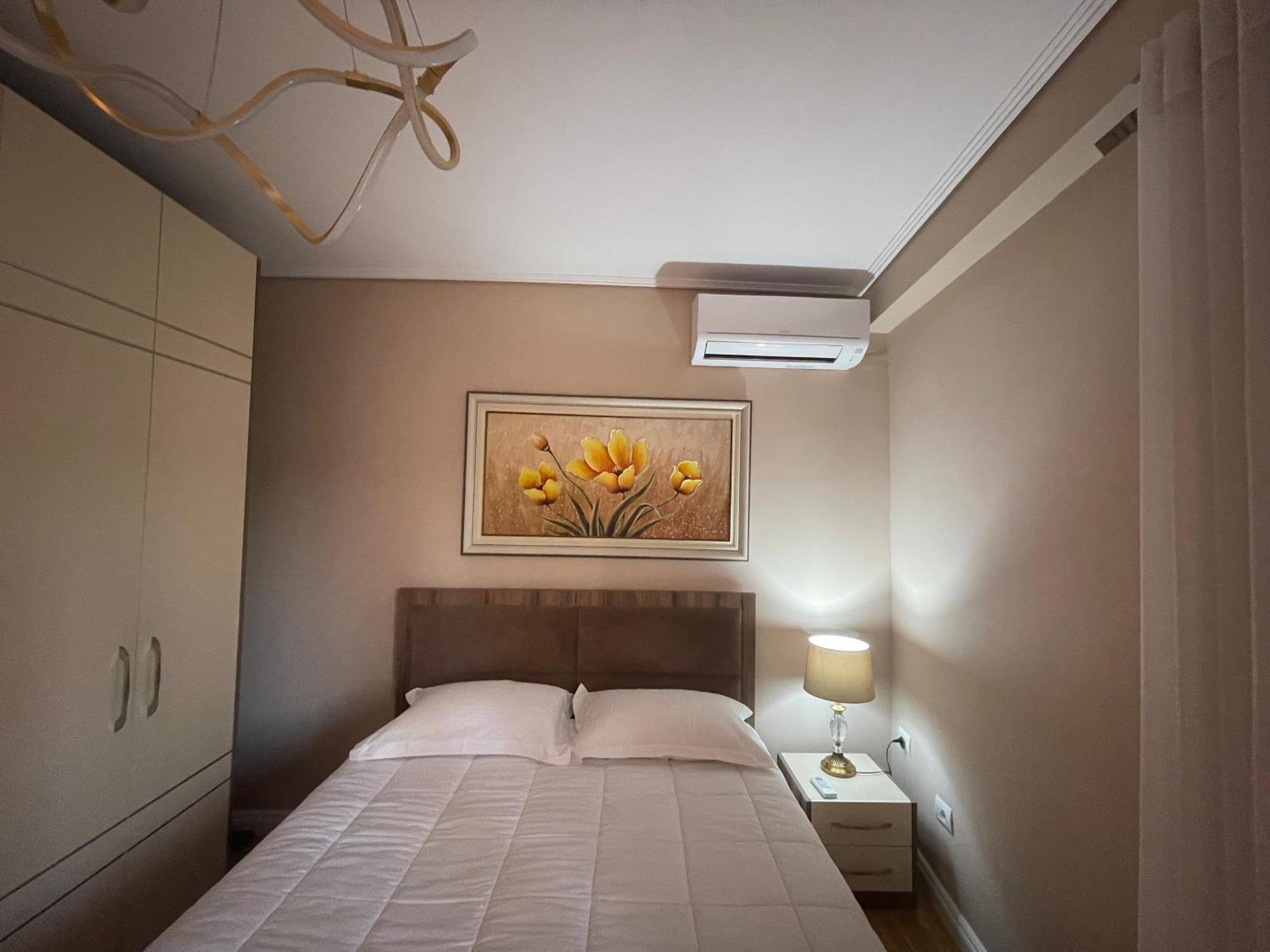 Deoni Apartment Luxury ティラナ エクステリア 写真