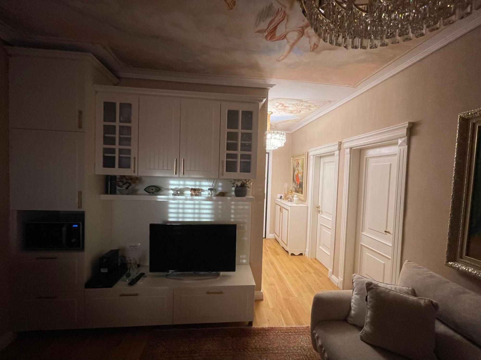 Deoni Apartment Luxury ティラナ エクステリア 写真