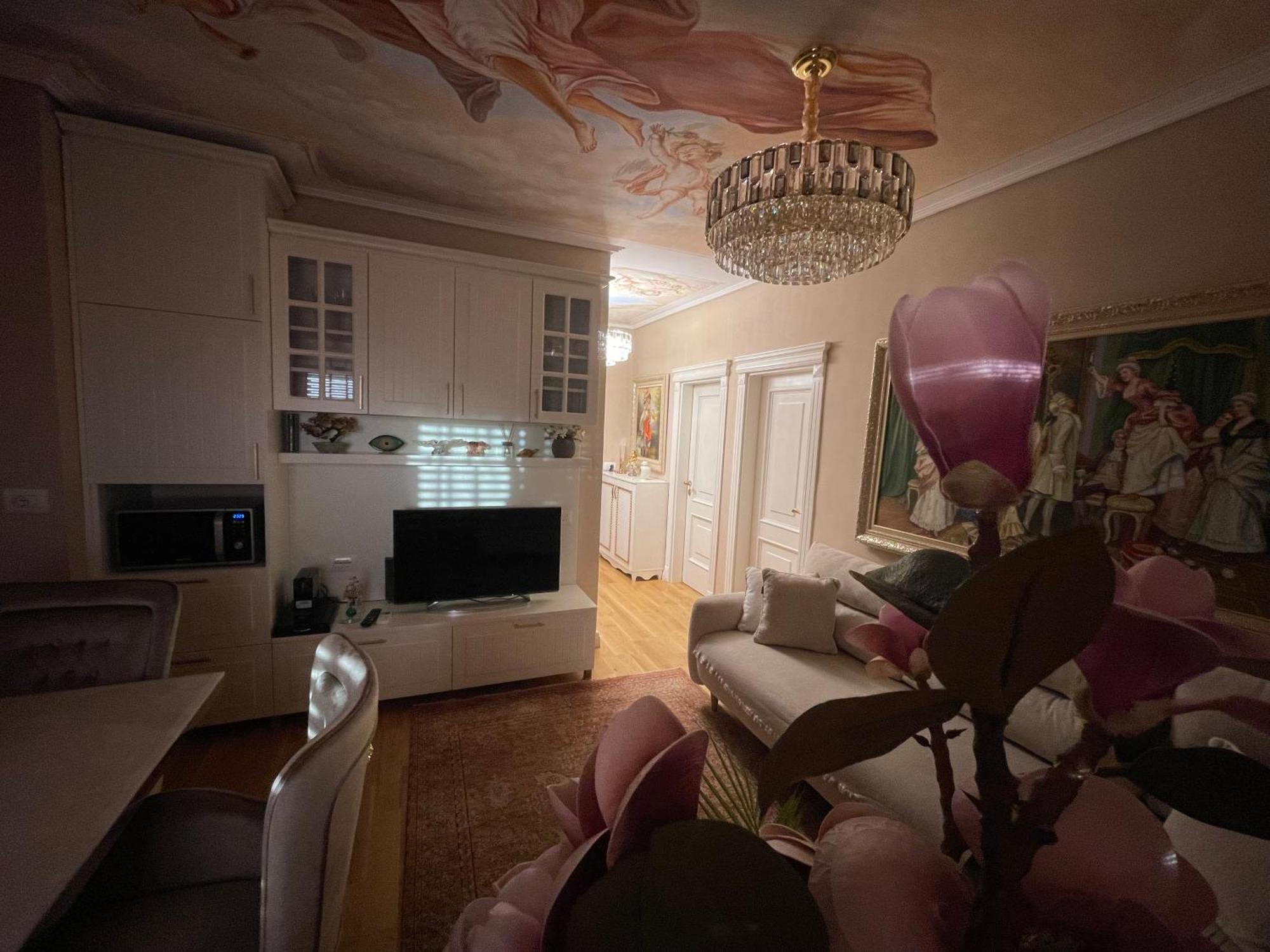 Deoni Apartment Luxury ティラナ エクステリア 写真