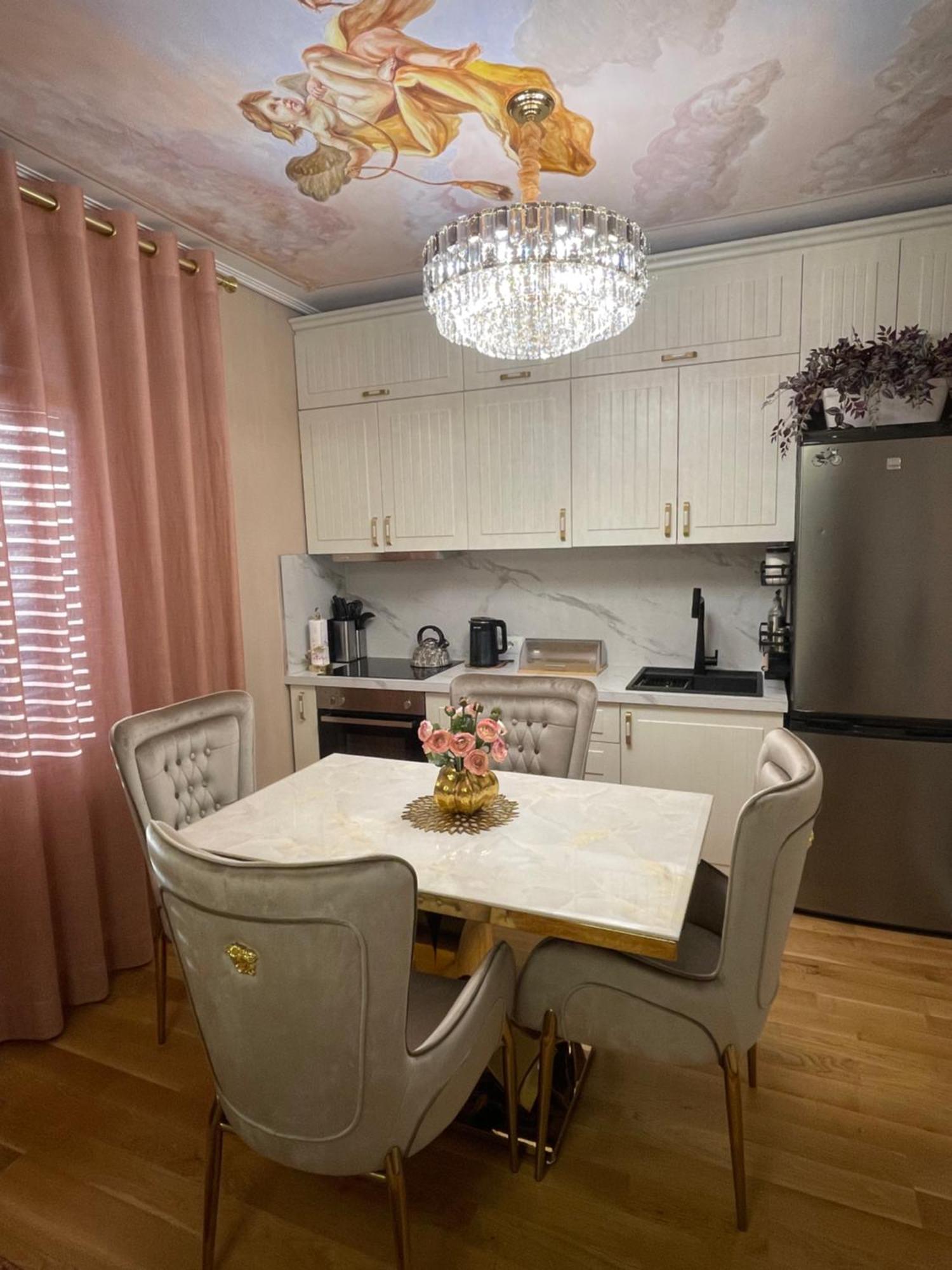 Deoni Apartment Luxury ティラナ エクステリア 写真